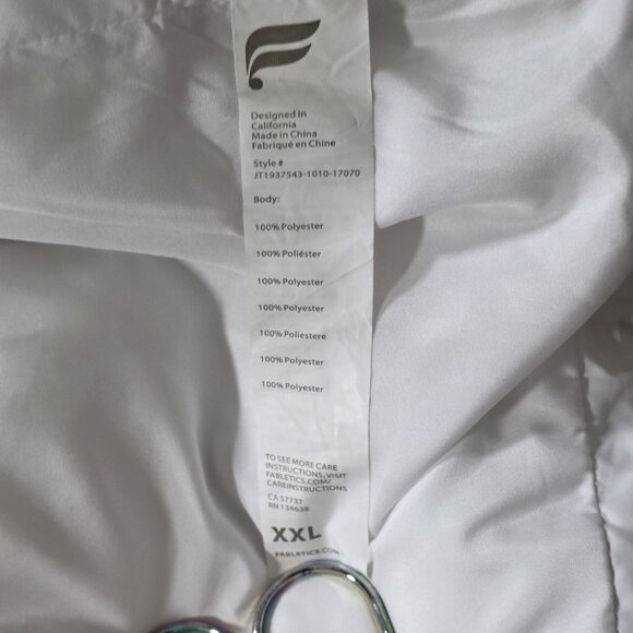 Fabletics Puffer Jacket Women XXL White Full Zip LS Pockets Lined Preppy Cottage - Picture 11 of 16